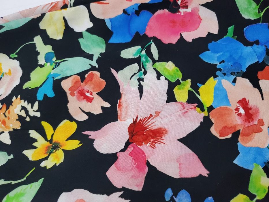 Платье с цветами от ZARA