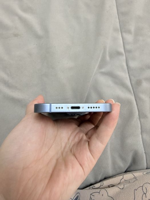 Продам iPhone 14 128GB Blue