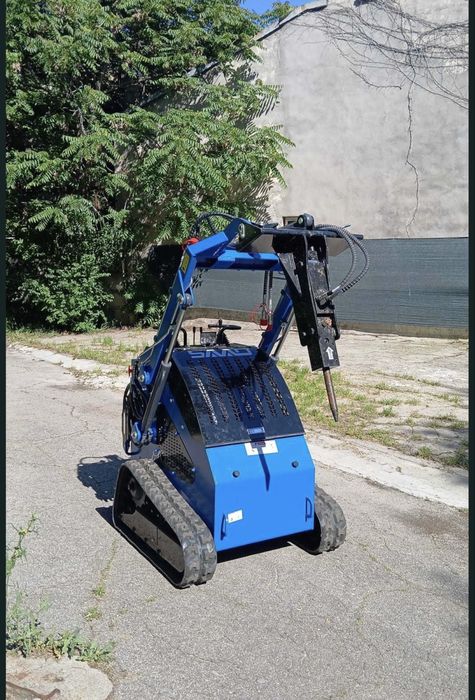 Detectie Romania. Defrisare teren  mini buldo dumper