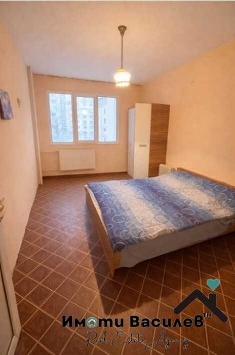 Продава МНОГОСТАЕН град София, Красно село