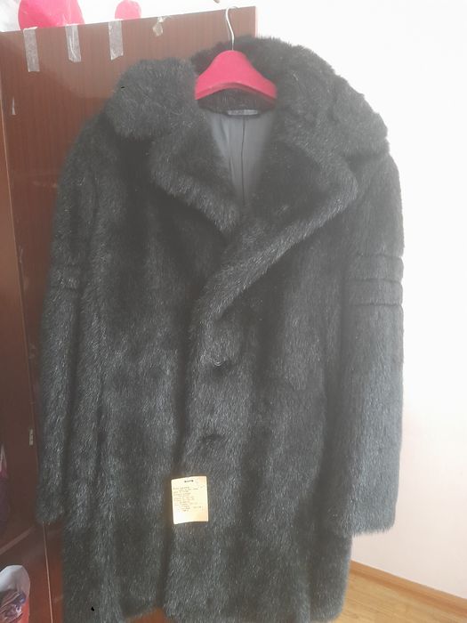 Пальто б/у,полушубок новые