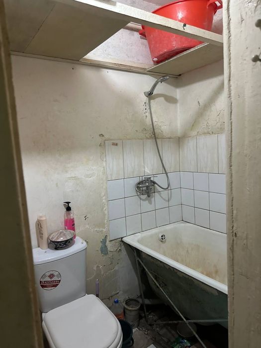 Chilonzor Qozirobod 1/2/2 36000$ bez remont