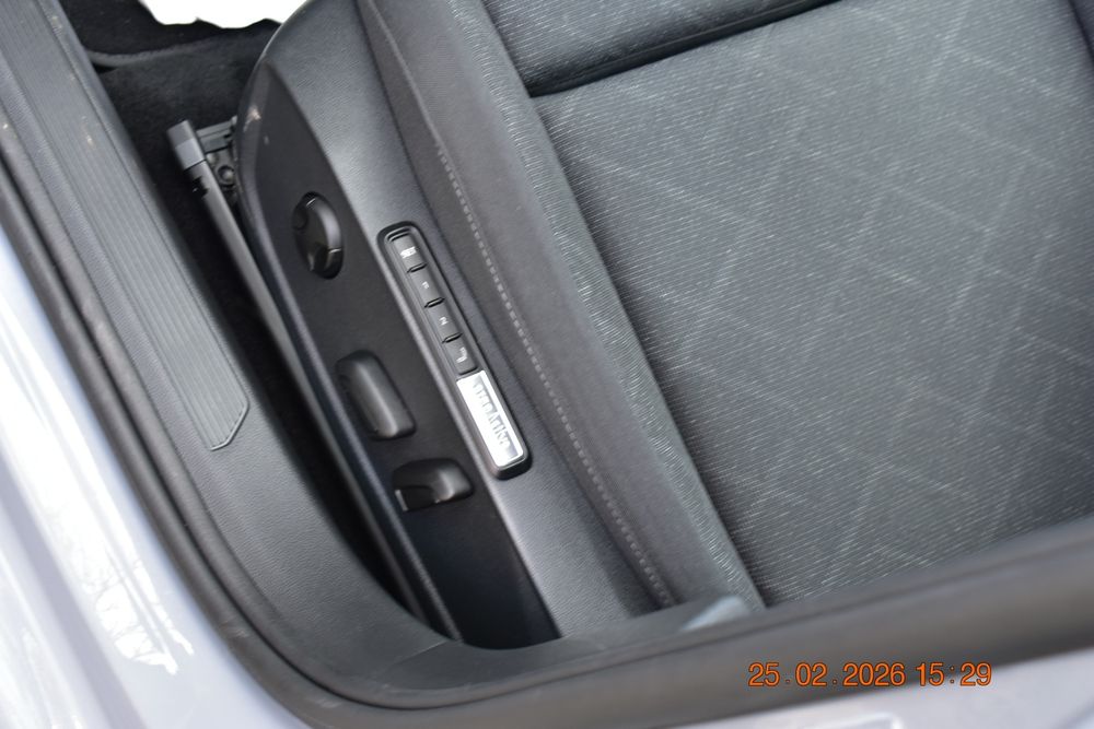 Golf 8 ,2.0dsg. 150 cp .IQ Led bar ,Ambiental .Masaj  memory automat