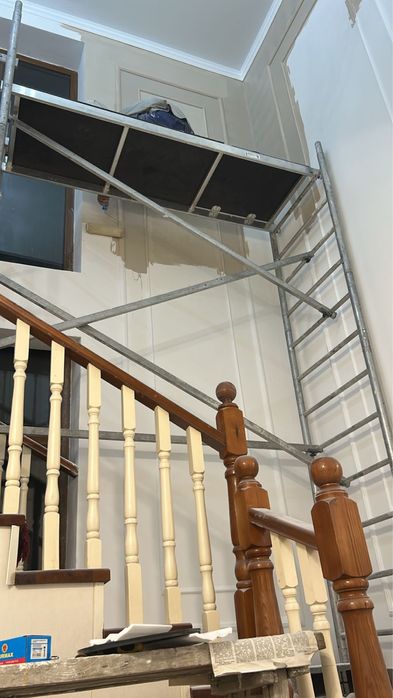 Леса на лестничный марш легкий