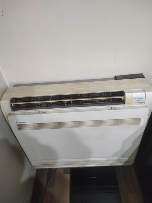 Инверторен подов климатик Daikin FVXS35FV1B