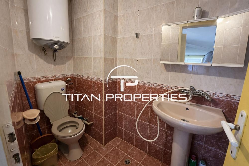 Едностаен апартамент, под наем, Център