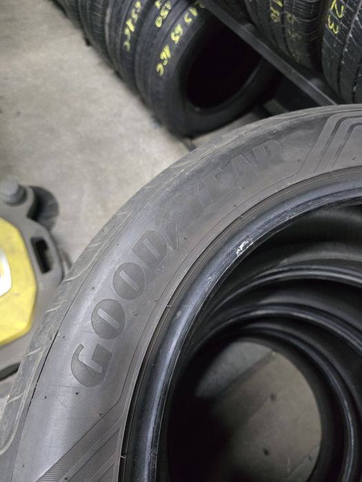 4x 235/55/19 VARA DUNLOP Stare excelentă