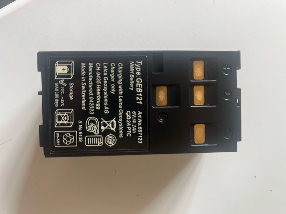 Для тахеометра Leika 407 батарея