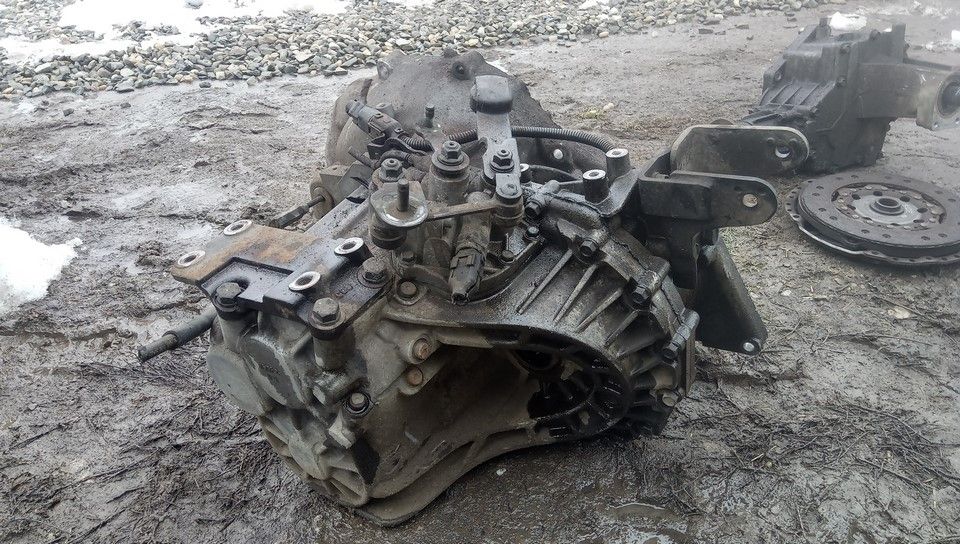 Cutie Viteze manuala 6 Trepte Kia Sportage 2.0 Diesel 103 KW 4x4