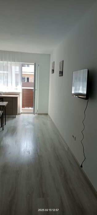 Închiriez garsonieră