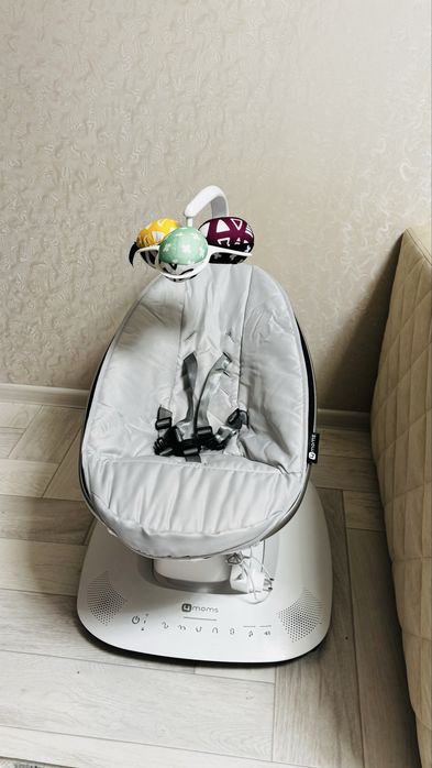 Электрокачели 4moms