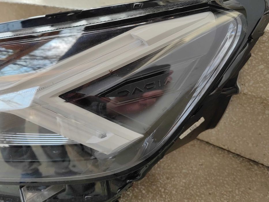 Фар Dacia Sandero Dacia Jogger LED ляв / Фар Дачиа Сандеро Оригинален