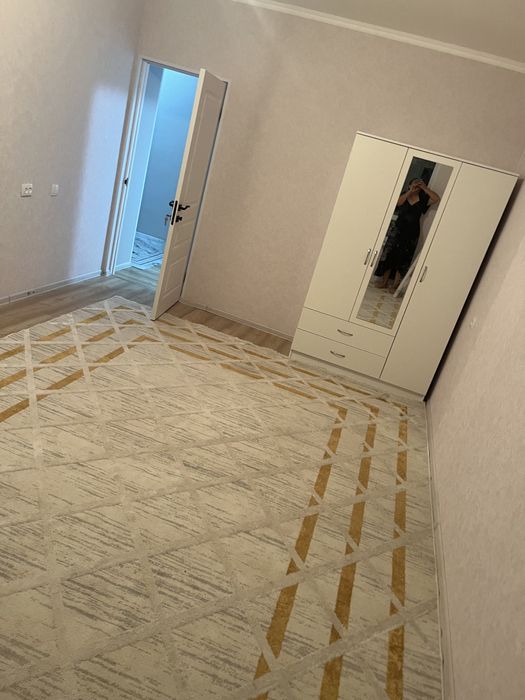 Жаңа қалада 1 бөлмелі үй жала беріледі.