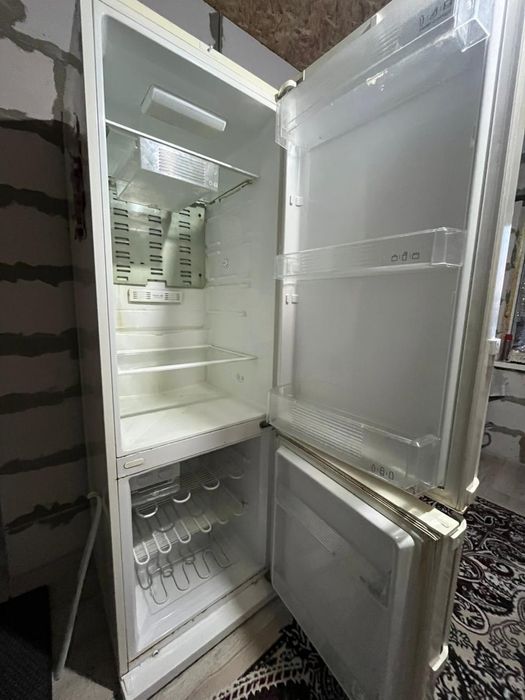 Продам Холодильник бу