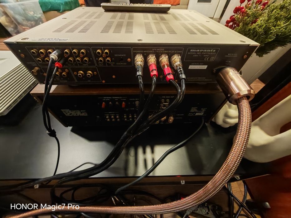 Amplificator Marantz PM17 MK II șampanie impecabil .