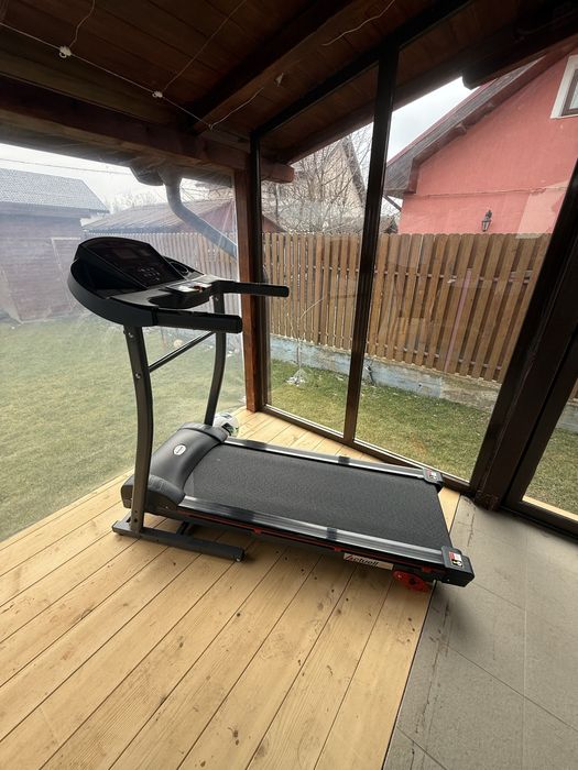 Banda de alergat actuell fitness