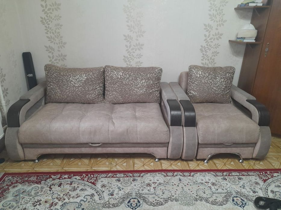 Мягкая мебель для гостиной