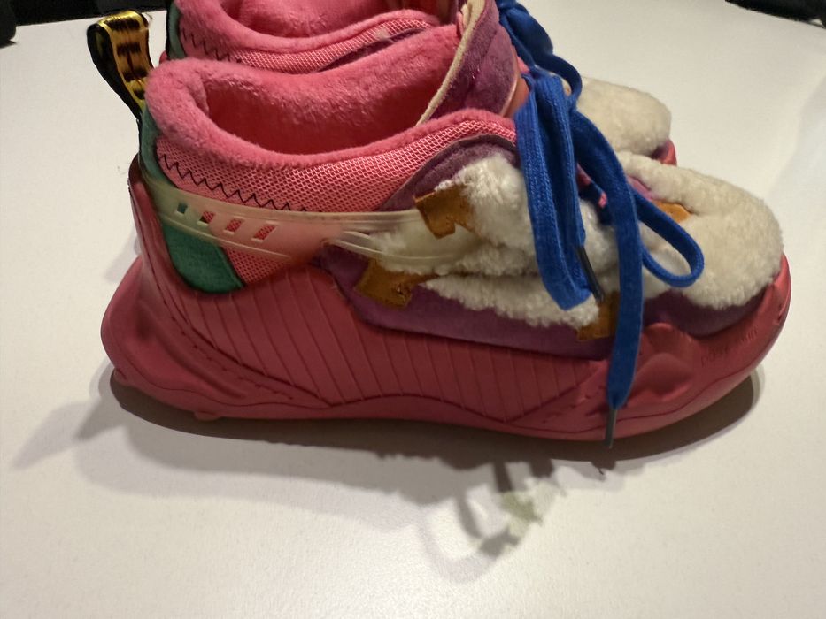 Дамски маратонки Off White