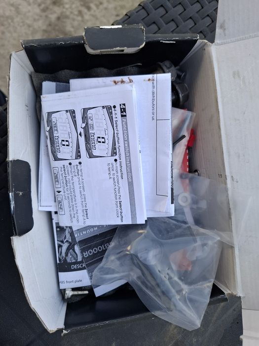 Bord universal de la Koso