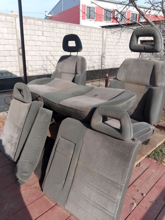 Мазда сидения бар