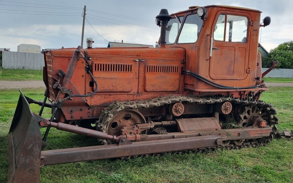 Трактор Т-4А бульдозер