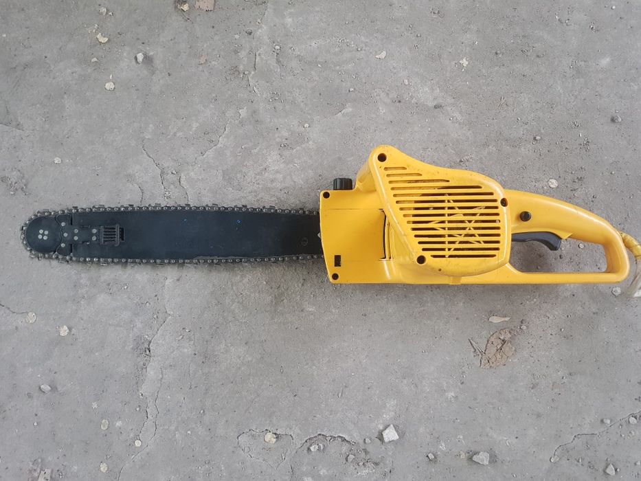 Продам электропилу