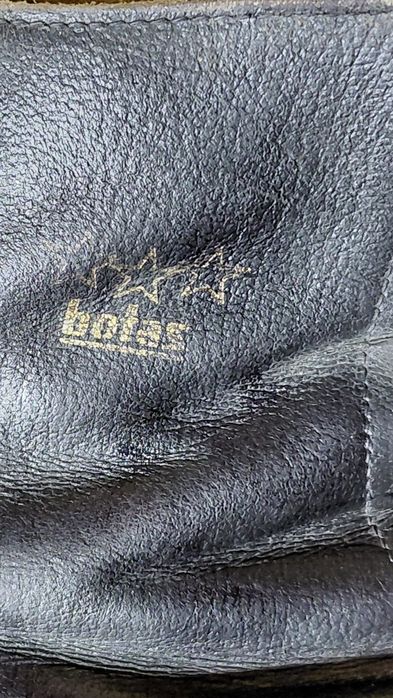 Коньки фигурнные, ботинок из кожи