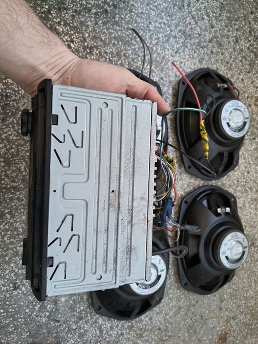 Player auto Sony DSX-A410BT + 4 difuzoare JBL 400W Cluj-Napoca