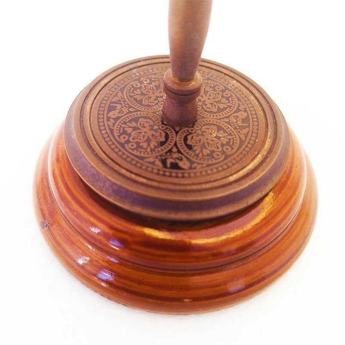 Часовник настолен бронзов с ретро дизайн