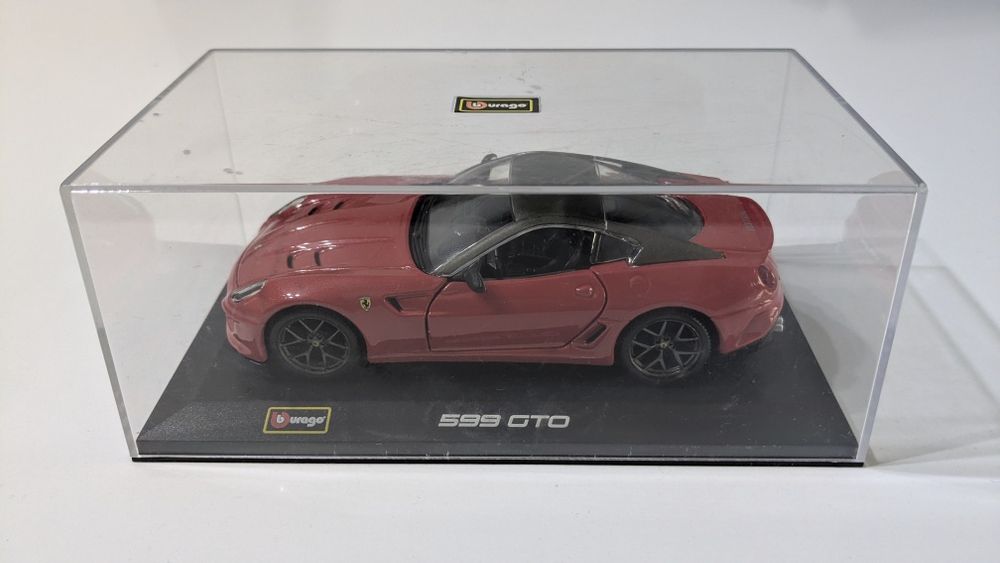 Bburago Ferrari 599 GTO 1:32