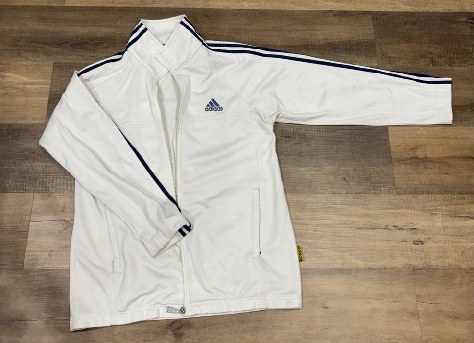 олимпийка adidas белая