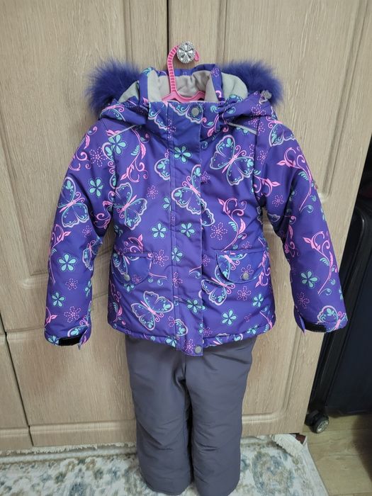 Продам детский зимний комбинезон