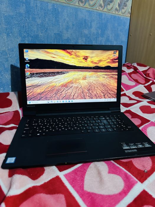 Лаптоп Lenovo-V110-15isk