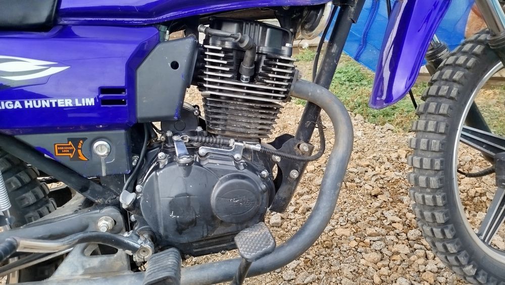 двигатель 200сс..