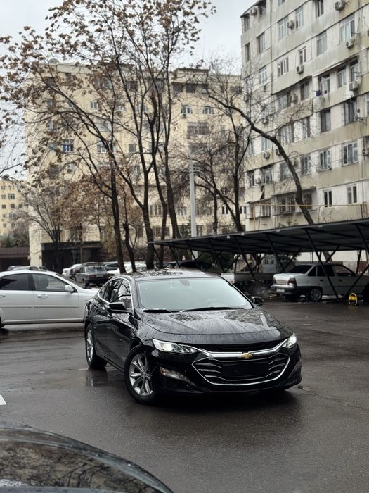 Malibu 2 premier yili 2022.23 qora kraska tozza yurgani 23.000