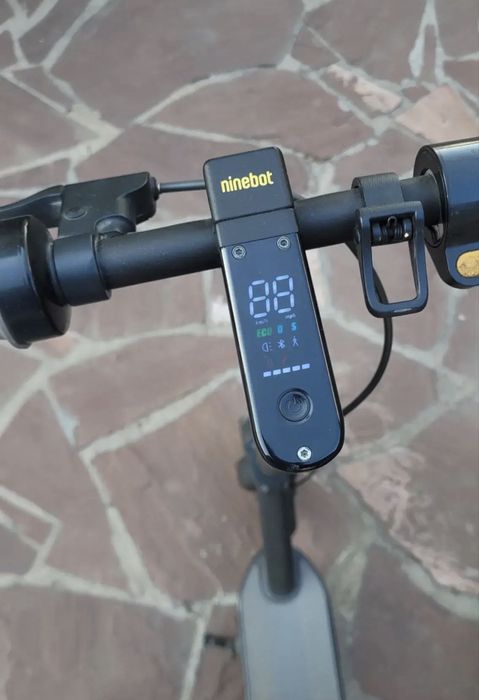 Электросамокат Ninebot KickScooter Max G30P