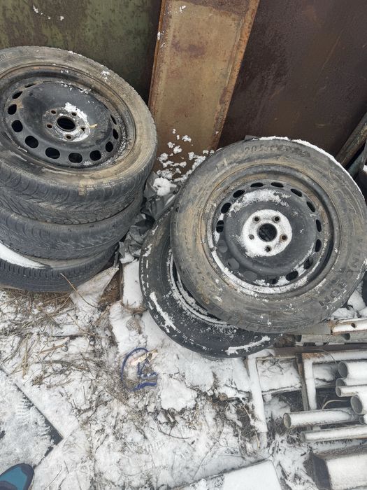 Продам диск на Ауди а6 ц 5