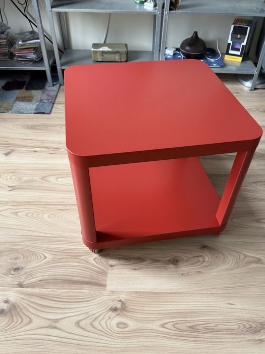 IKEA маса TINGBY червена