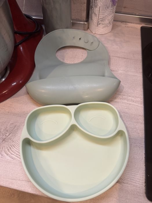 Mushie лигавник + ПОДАРЪК чинийка