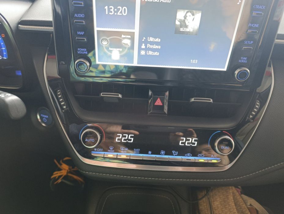 Toyota Corolla - гаранционна