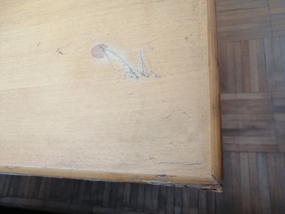 Спешно! Директорско дървено бюро и контейнер