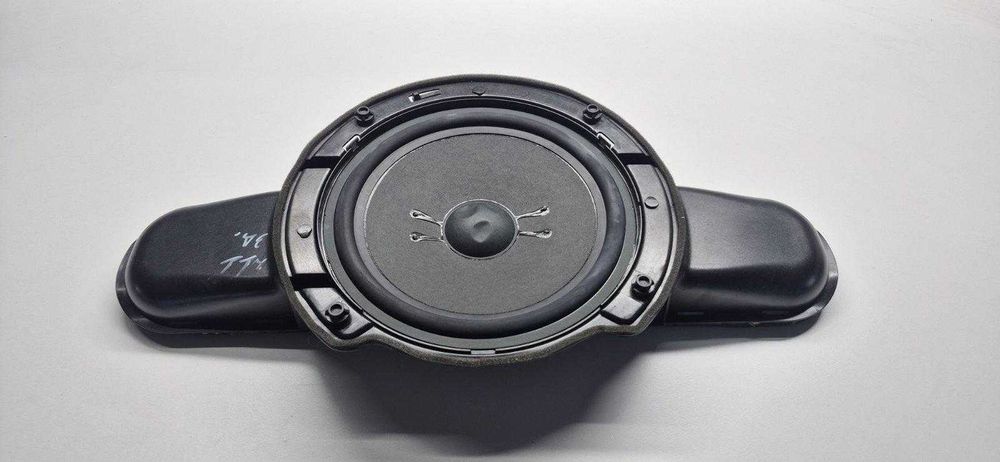 Бас говорител под задно стъкло Mercedes-Benz Е-класа W211(2002-2008) №А 211 820 00 02