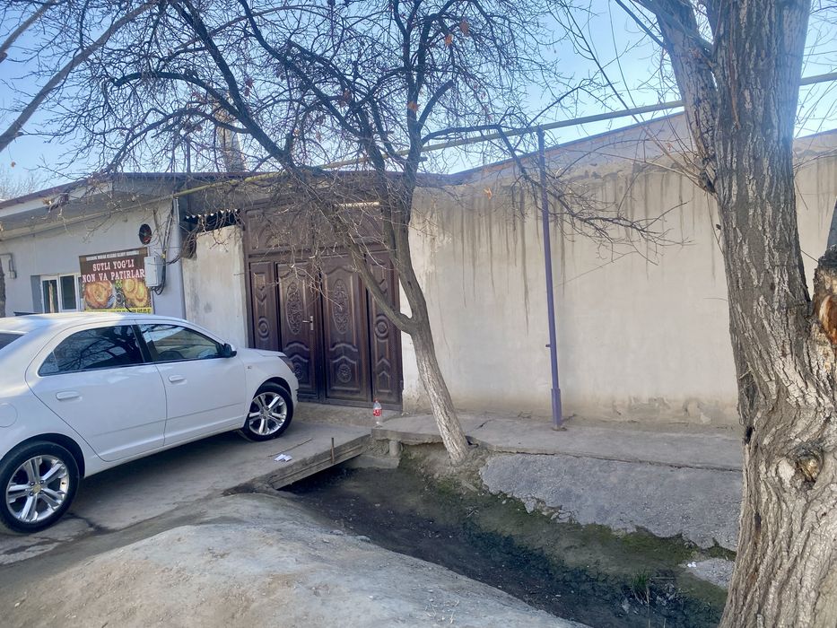 Навоий шахарда ХОВЛИ 7 сотих