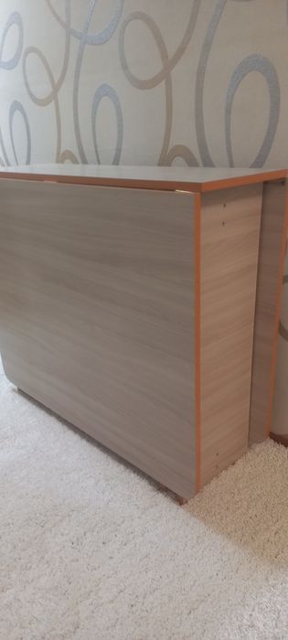 Продам стол раскладной
