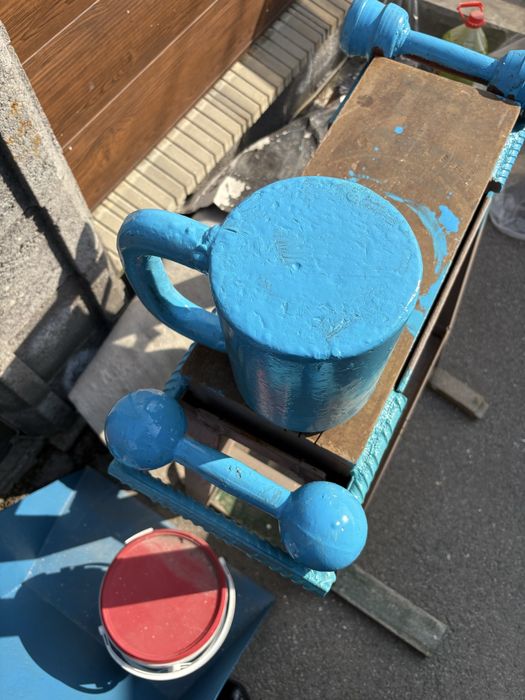 Продам гирю грузик.