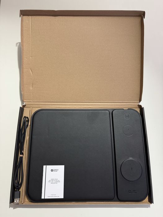 Swiss peak 15W 3 in 1 charging mousepad