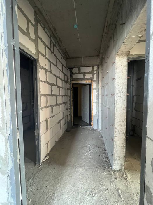 Своя квартира продою Узими уйими арзонга сотаман.