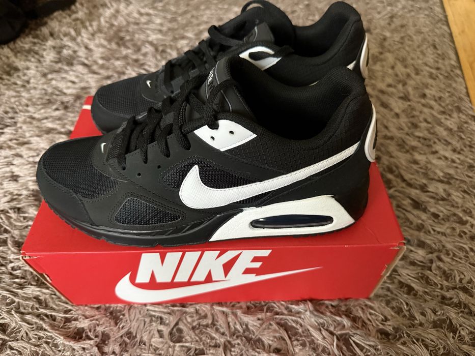 Nike Air Max IVO, номер 44,5