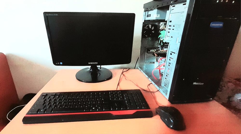 Компьютер срочна сотилади