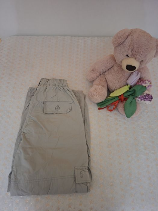 Бежов спортен панталон